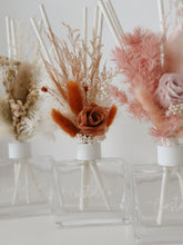 Load image into Gallery viewer, &#39;Burnt Orange&#39; Rose Reed Diffuser
